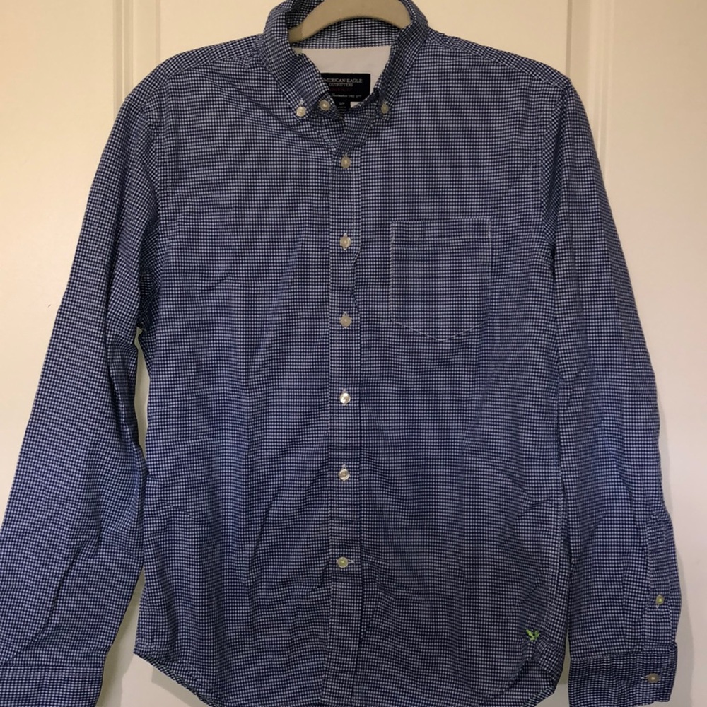 Aeo Blue Gingham Button Down - image 8